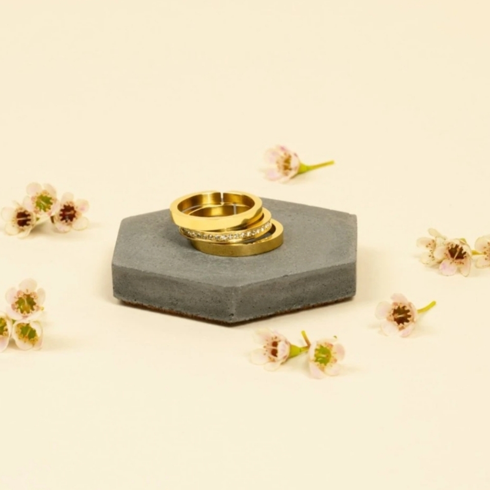 Vita Fede Stack Rings - Picture 4 of 4